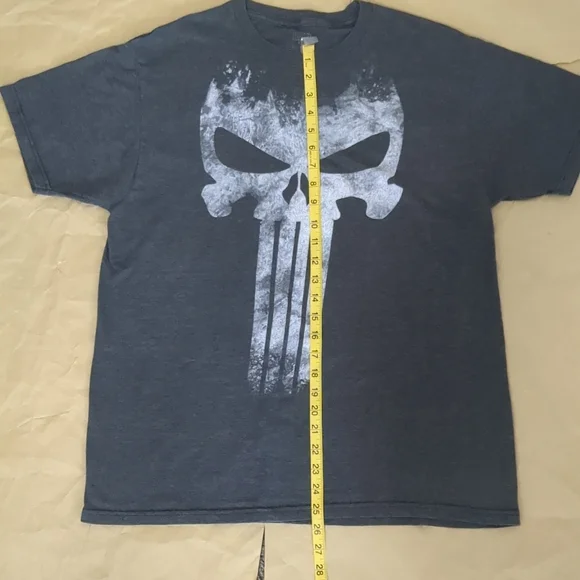 Punisher tee shirt - Picture 2 of 4